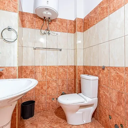 Radhima Res 11 - Double W Sea View Apartmán Vlorë