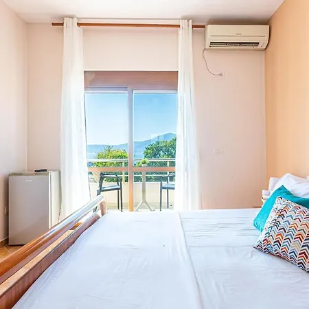 Apartmán Radhima Res 11 - Double W Sea View *